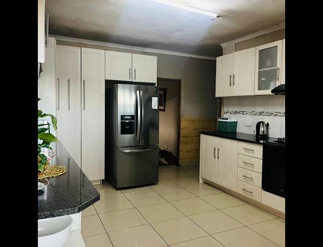 3 BEDROOM HOUSE FOR SALE IN ASHBURTON